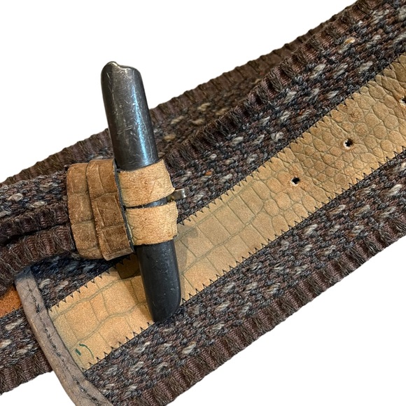 The Leather Shop Vintage Wide Leather and Fabric Belt - Picture 12 of 12